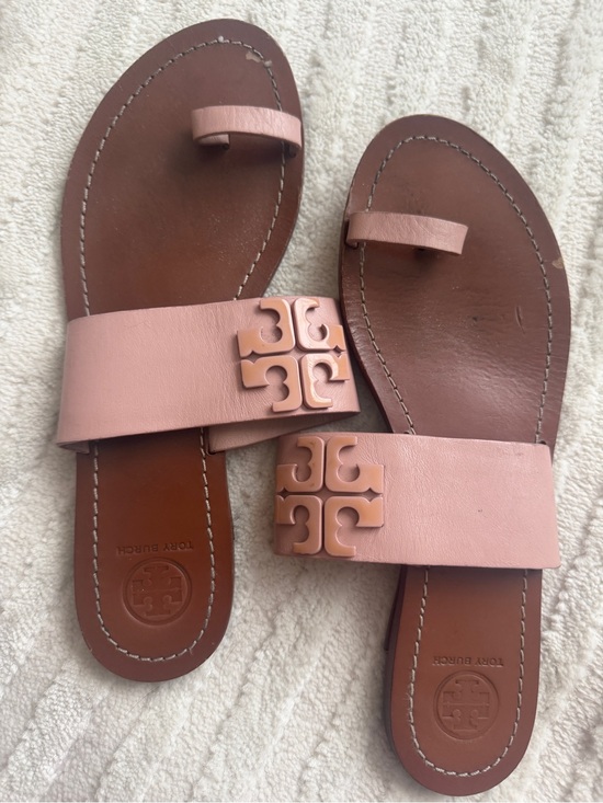 Tory Burch Shoes - Tory Burch Blush Pink Leather Logo Toe-Ring Slide Sandals